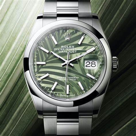 verde lusso rolex|rolex olive green dial.